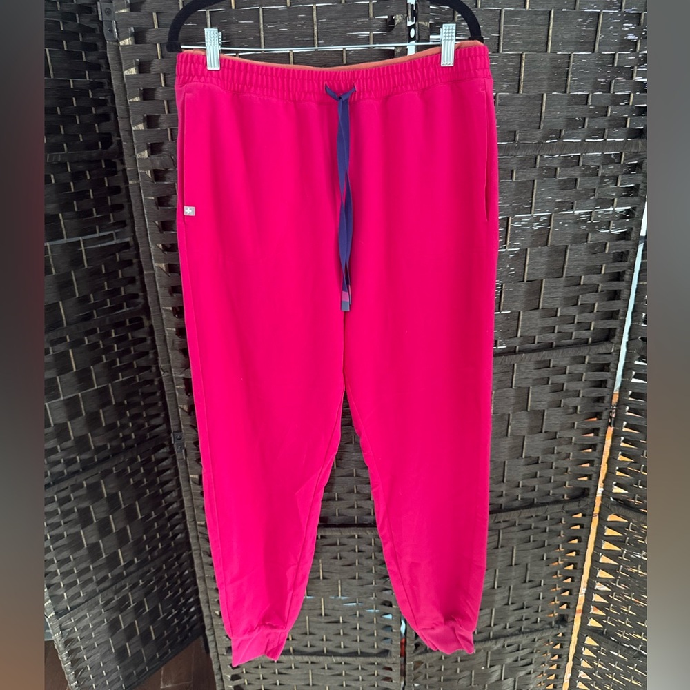 NWOT Sz XL Tall- Figs Women’s